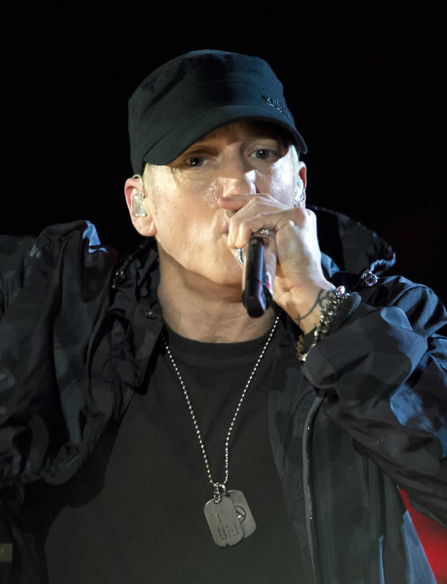 Eminem - Concert for Valor in Washington, D.C. Nov. 11, 2014 (2) (cropped)